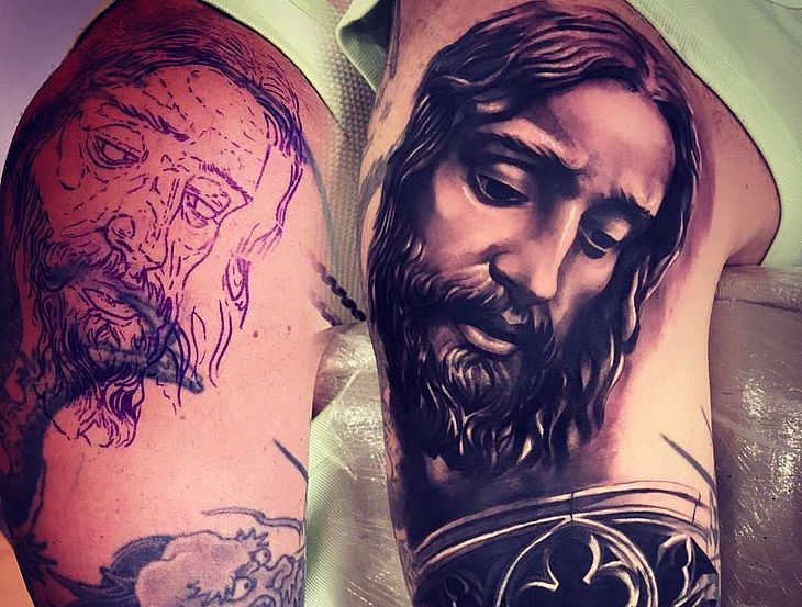 Marcos Mion Cobre Tatuagem De Dragão Com Rosto De Jesus Cristo Tnh1