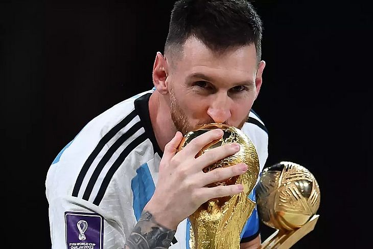 Fifa elege Lionel Messi como melhor do mundo em 2022