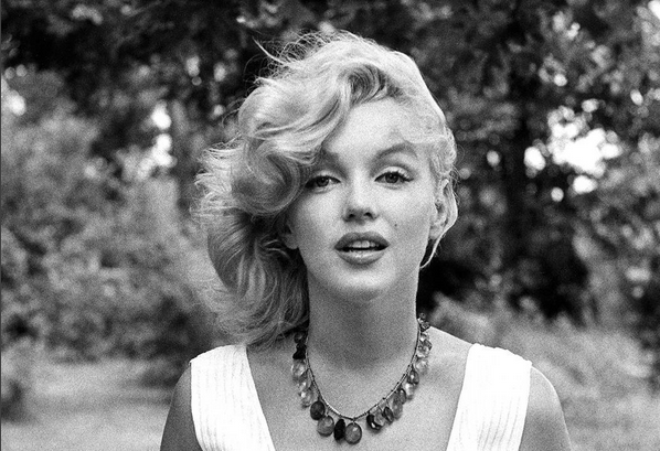 Cena de nudez de Marilyn Monroe descoberta em gaveta trancada há