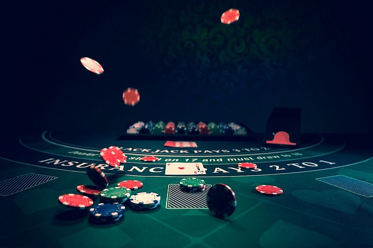 Jogo, Jogos De Cartas, E Entretenimentos Diferentes Do Casino