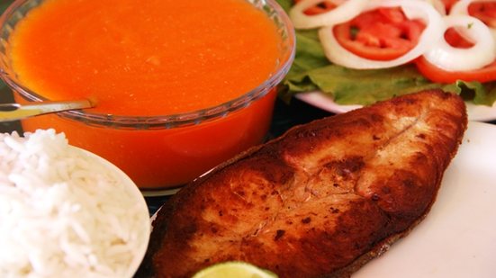 Imagem Maragogi, da peixada à galinha ao molho pardo