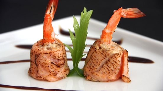 Imagem Camarão e salmão, um caso de amor