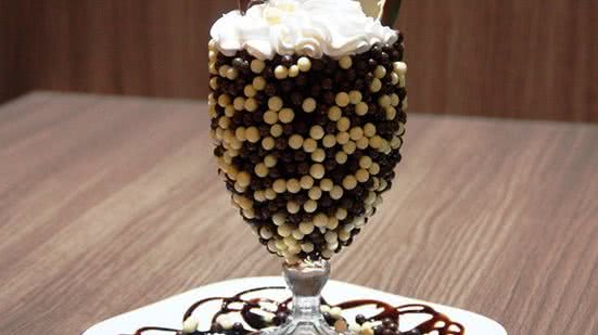 Imagem Antiga Amélia Rosa, agora mais doce