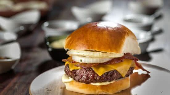 Imagem Artur, o rei do Hambúrguer