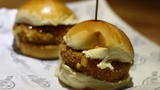 Imagem Meu vegetariano gostoso: hambúrguer de brie