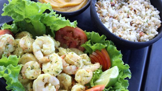 Imagem Camarão no molho de ervas