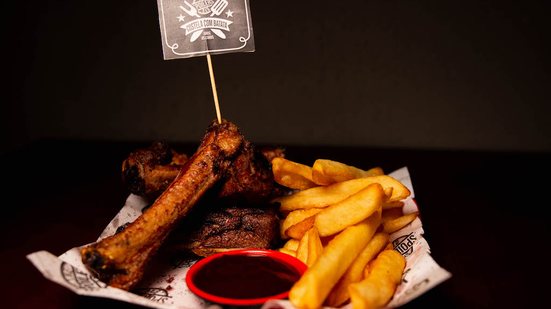 Imagem Séries para ver, comer e beber