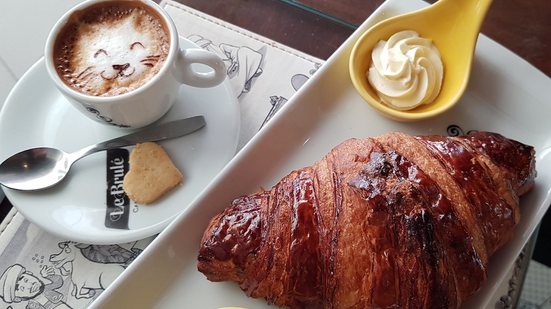 Imagem Um brinde de café