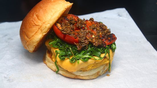 Imagem “Sai um Frankenstein mal passado!”