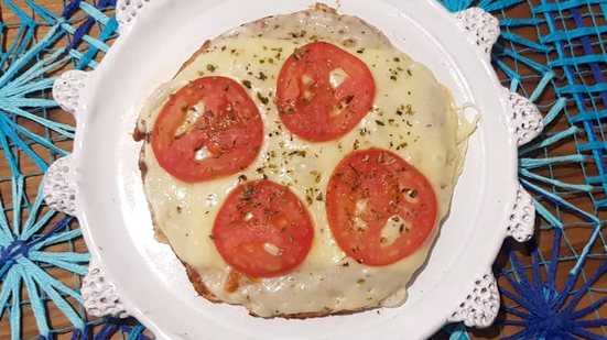 Imagem Receita de pizza “fake” com farinha castanha