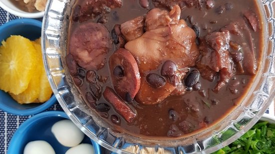 Imagem Feijoada com ovinho de codorna