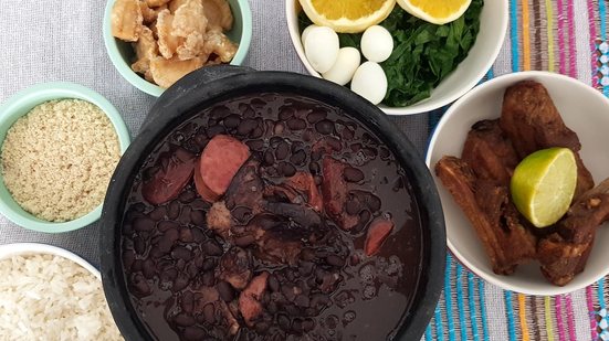 Imagem Feijoada “Alacarioca”