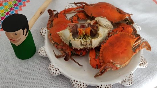 Imagem Siri na lata fica melhor no balde