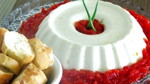 Imagem Receita: Mousse de gorgonzola com geleia pimentão