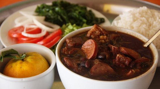 Imagem Mary, do chambaril à feijoada, tudo de bom