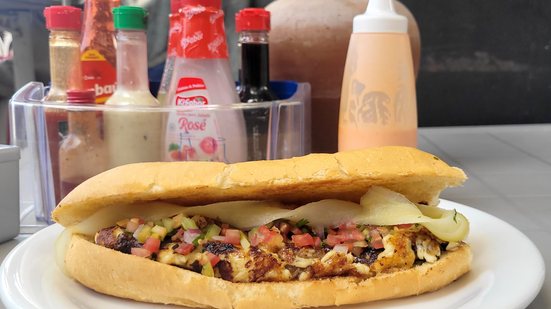 Imagem Sanduba de chef aterrissa nos camelôs