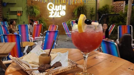 Imagem Quintal para comer, beber e dançar