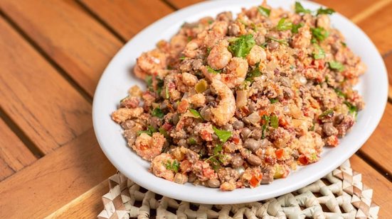 Imagem O famoso “arrumadinho de camarão”