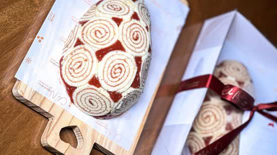 Imagem Um espetáculo: Ovo de Páscoa bolo de rolo