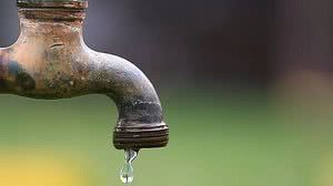 Imagem Rompimento em adutora afeta abastecimento em duas cidades alagoanas