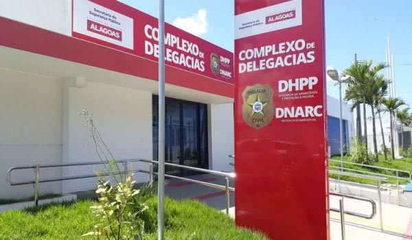 Mulher denuncia enteado após marido sofrer cinco facadas nas costas no Rio Novo