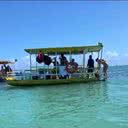 Há a suspeita que a embarcação seja clandestina - Cortesia