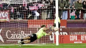 Lateral pega pênalti e classifica time da 4ª divisão na Copa do Rei - UD Logroñés