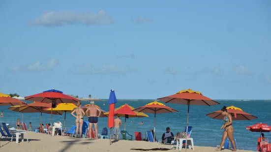 Estação exige atenção redobrada à exposição solar, à alimentação, hidratação e prevenção de doenças comuns da temporada - Carla Cleto / Arquivo