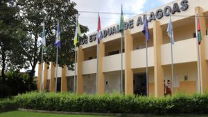 Imagem Com 1.235 vagas em 36 cursos, Uneal lança edital do SISU 2025