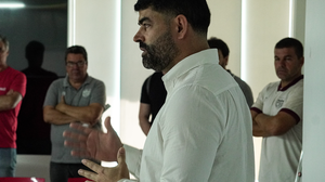 Ari se apresentou ao elenco e acompanhou o último treino antes do jogo contra o Penedense - Lucca Morais / CRB