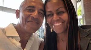 Obama e a esposa Michelle - Reprodução / X