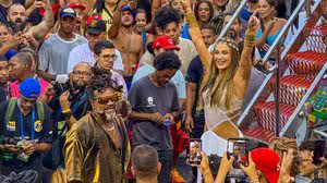 Claudia Leitte é vaiada em Salvador - Gleisy Canedo