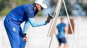 Crédito: Allan Max / CSA