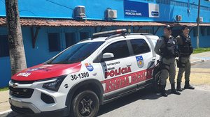 Imagem Mais de 300 policiais fazem patrulhamento em escolas da região metropolitana