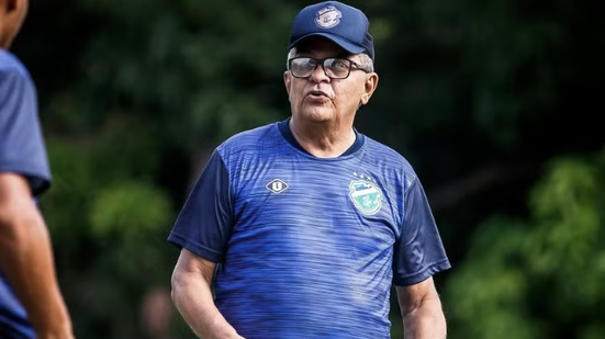 Técnico Francisco Diá, do Altos - Samuel Pereira / Altos