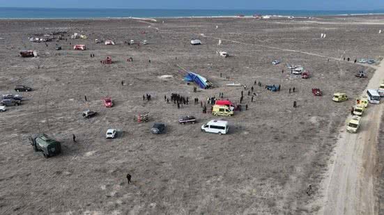 Avião da Embraer foi atingido ao pousar na Rússia, diz relatório - Reprodução / X