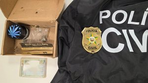 Droga estava na bagagem do turista, informou a polícia - Foto: Cortesia/PCAL