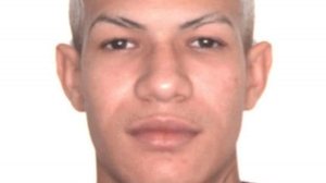 Suspeito tem 18 anos e está foragido da Justiça - Foto: Cortesia/PCAL