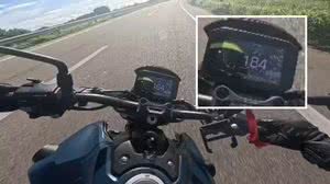 Motociclista a 184 km/h sofre acidente na CE-040 na cidade de Beberibe, no litoral cearense - Reprodução