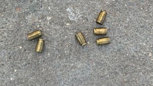 A Polícia Civil recolheu munições deflagradas no local do crime - Foto: Cortesia ao TNH1