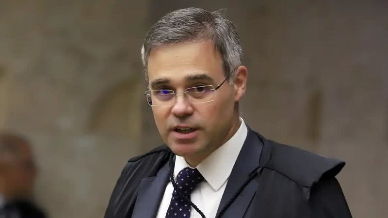 Mendonça pede a Fachin sessão do STF para discutir mensagens entre Vorcaro e Moraes