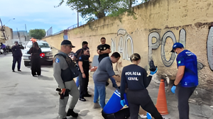 Unhas postiças e material biológico foram coletados para exames complementares - Foto: Cortesia/Perícia Oficial