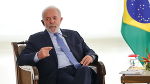 Texto autoriza governo a adotar medidas contra tarifas comerciais - Foto: Agência Brasil