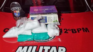 Imagem Polícia apreende 7,5 kg de cocaína em casa abandonada no Cidade Universitária