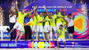 Brasil marca no fim, vence Belarus e é hepta na Copa de futebol de areia - FIFA