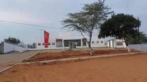 Imagem Homem é flagrado em rede após invadir casa e luta com enxada para não ser preso, no interior