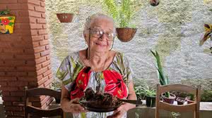 Imagem Dona Lourdes, nosso patrimônio vivo