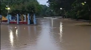 Rio Jitituba, em Flexeiras, transbordou - Foto: Reprodução