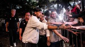 Neymar desembarcou com a delegação do Santos nessa quarta-feira (21), em Maceió - Divulgação/Santos