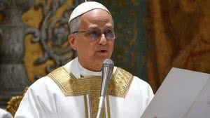 Imagem Família é união estável entre homem e mulher, diz papa Leão 14 em discurso a diplomatas